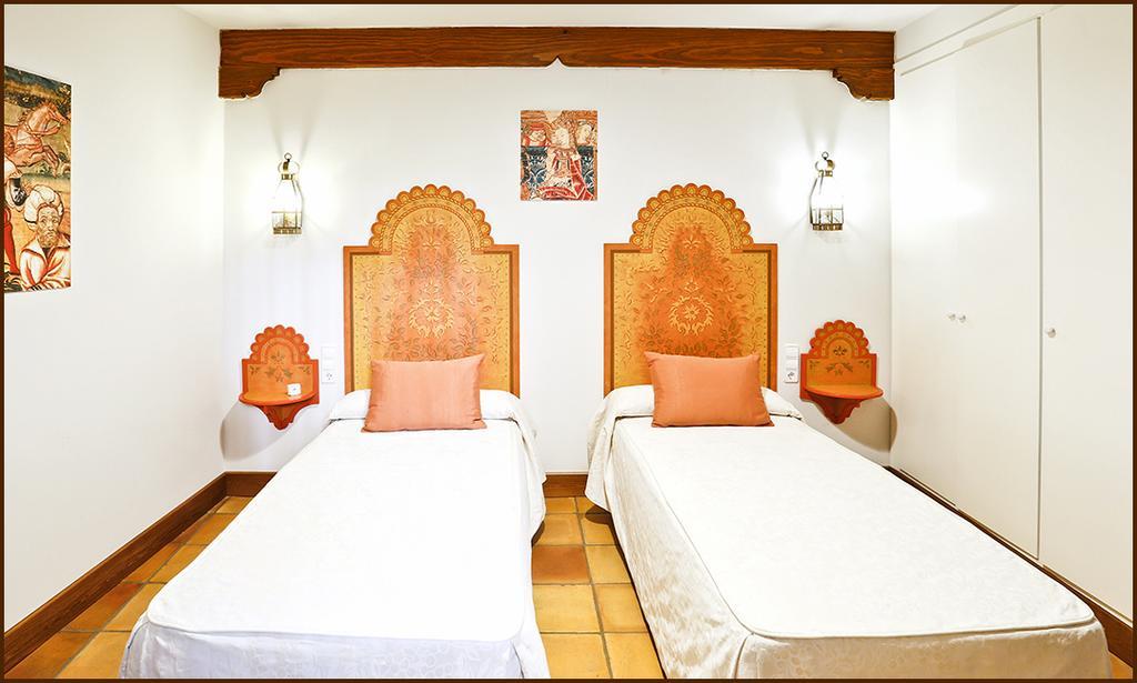 Posada Del Tio Juanon Navalcarnero Room photo