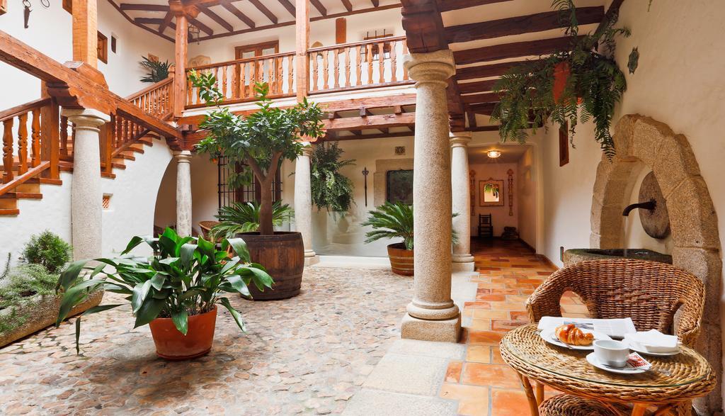 Posada Del Tio Juanon Navalcarnero Exterior photo